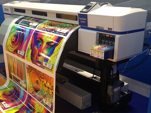 Đổi sang máy in kỹ thuật số (digital) để kịp tiến độ
