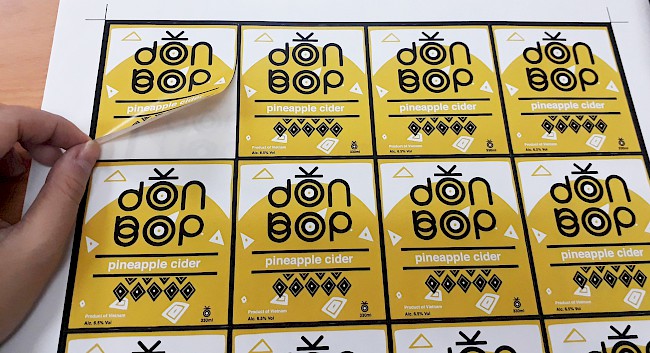 dich-vu-in-decal-quan-1