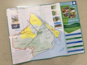 xuong-in-to-gap-ban-do-du-lich